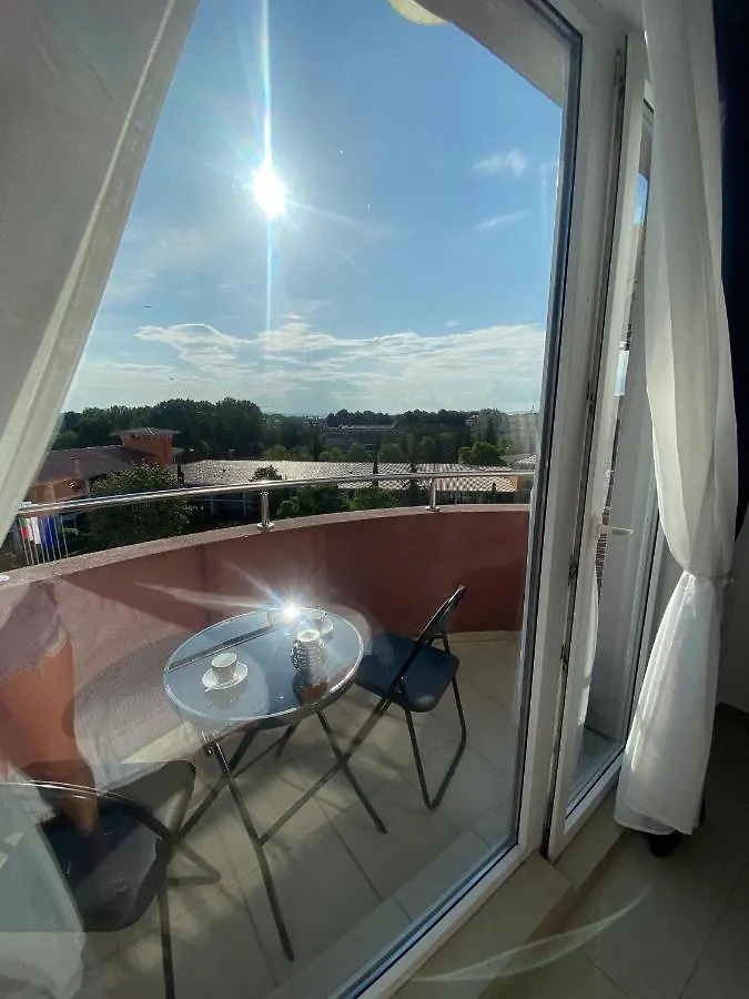Aparthotel Admiral Plaza Słoneczny Brzeg