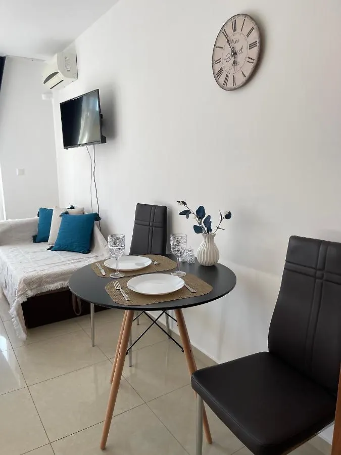 Aparthotel Admiral Plaza Słoneczny Brzeg